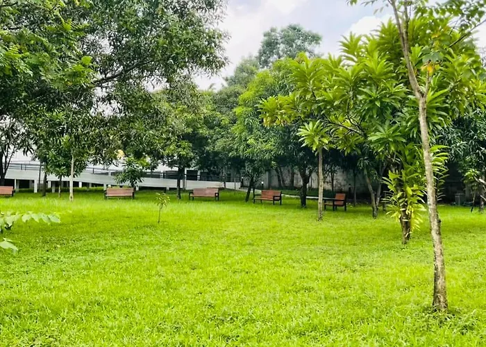 アパートホテル Casa Maja Staycation At Vine Residences *